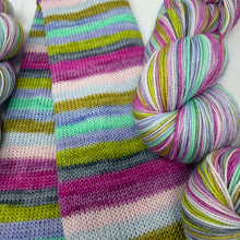 Load image into Gallery viewer, SPARKLE 2ply sock yarn FAIRY BONFIRE