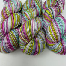 Load image into Gallery viewer, SPARKLE 2ply sock yarn FAIRY BONFIRE
