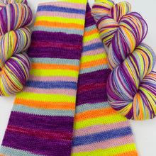 Load image into Gallery viewer, SPARKLE 2ply sock yarn “I knew it, I knew You” Toy Story 5 Colorway
